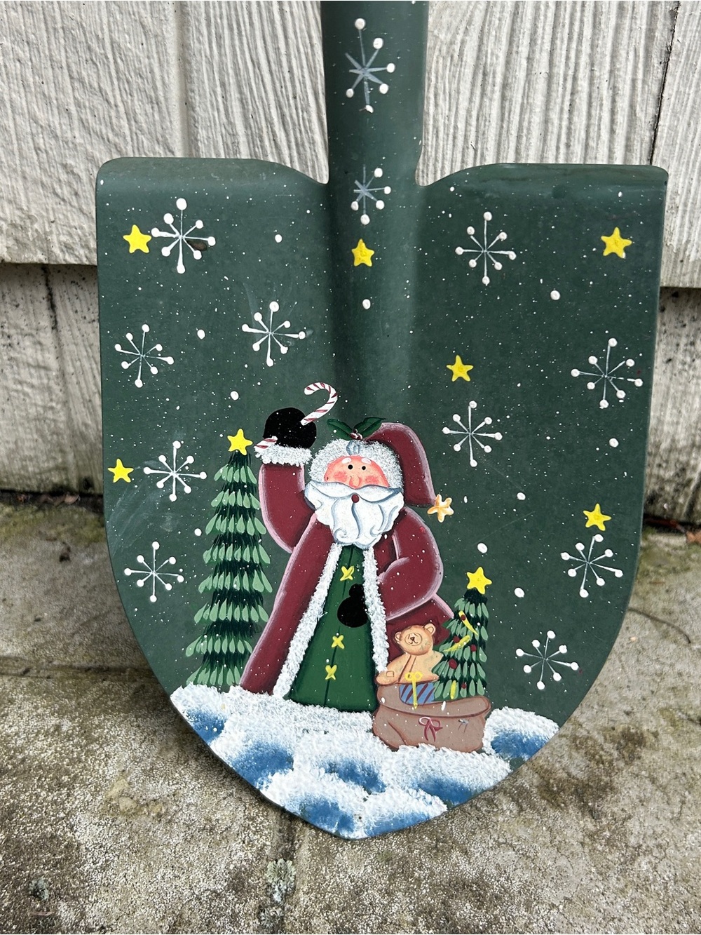 Vintage Hand Painted Christmas Shovel Santa Claus Folk Art Winter Porch Decor